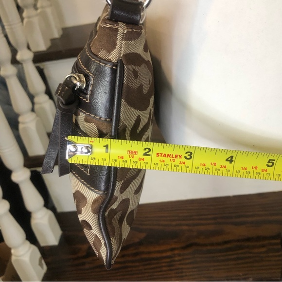 NINE WEST Leopard Camo Crossbody Shoulder Bag Exterior Pockets Top Zipper Close - Picture 6 of 14